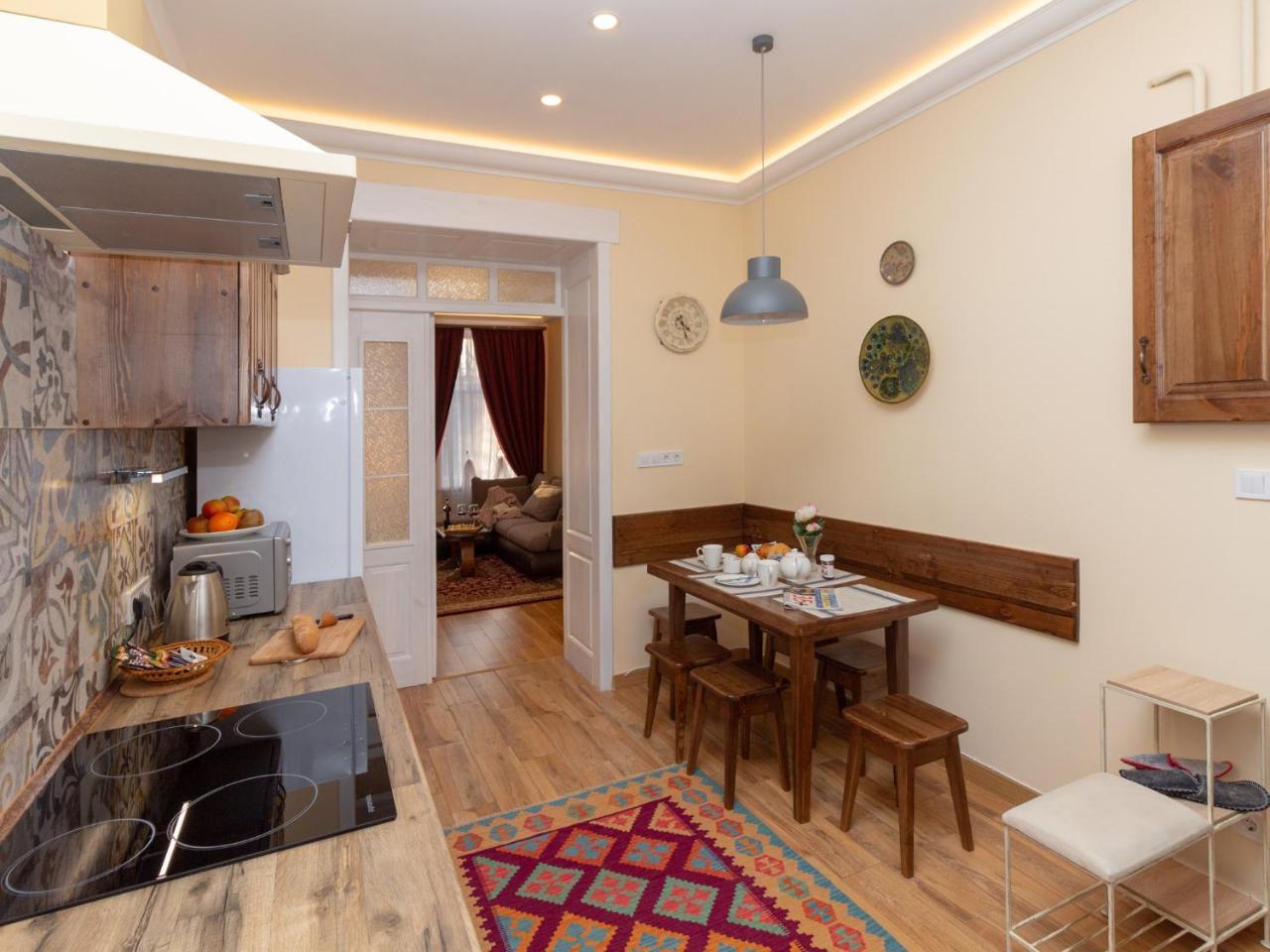 Lviv Suites At Pidmurna St. 20 Zewnętrze zdjęcie